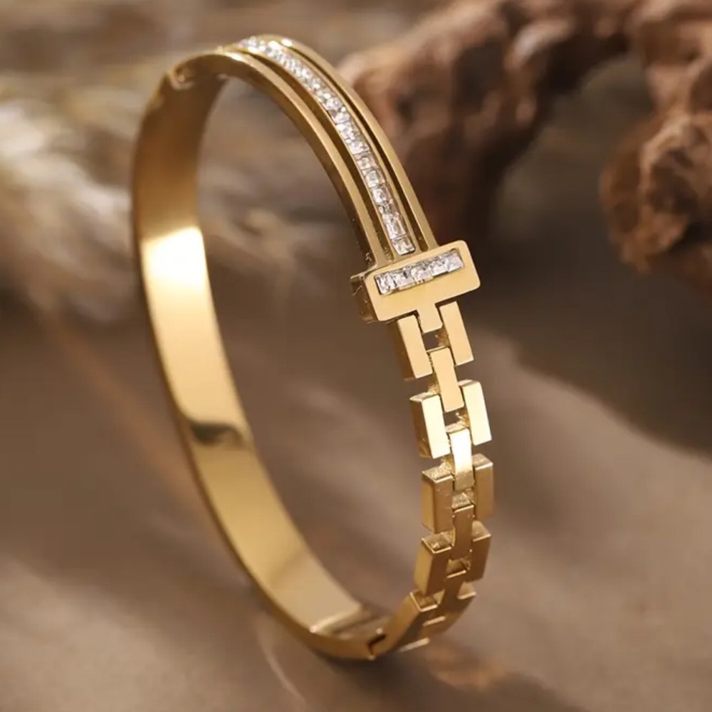 👠 Gold Link Cz Diamond Bangle Bracelet
